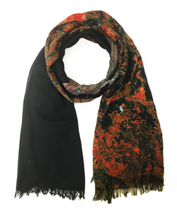 map scarf of Beirut, Lebanon in modal/cashmere blend. Perfect gift or souvenir for women and men. 