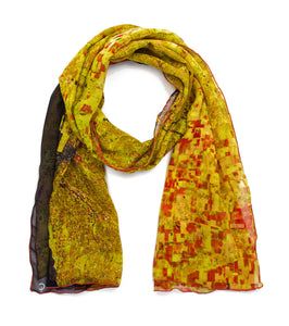 Chicago gold map print scarf in silk/georgette blend. Perfect gift or souvenir for women and men.