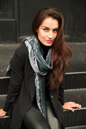 New York Black Rectangular Scarf