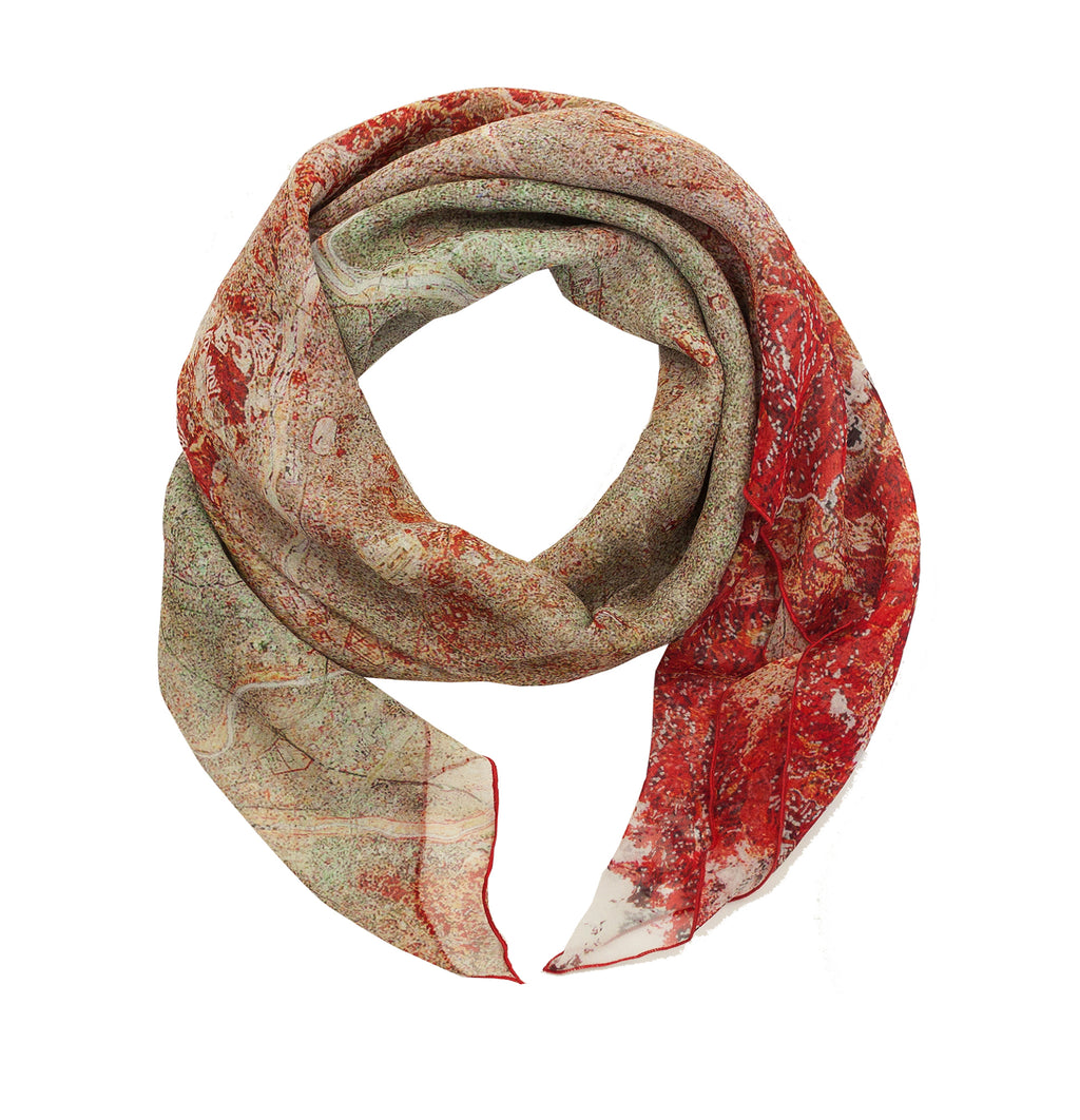Tokyo, Japan map print scarf in silk. Perfect souvenir or gift for men and women. 